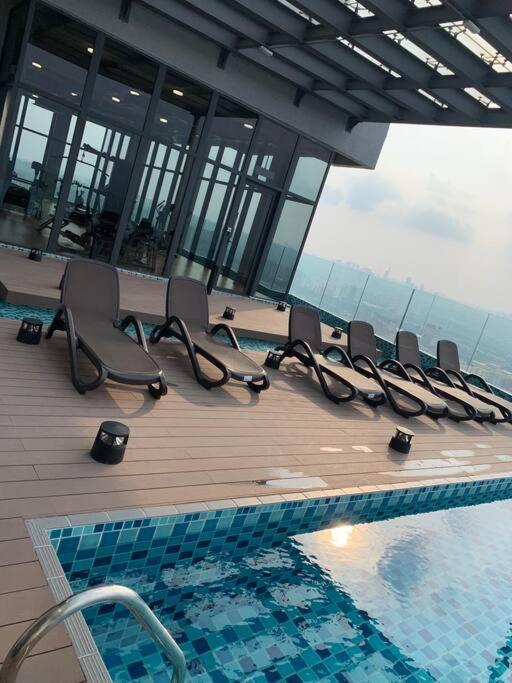 2Br 8Pax Swingduplexekocherasmall—Infinitypool Mrt Kuala Lumpur Eksteriør bilde